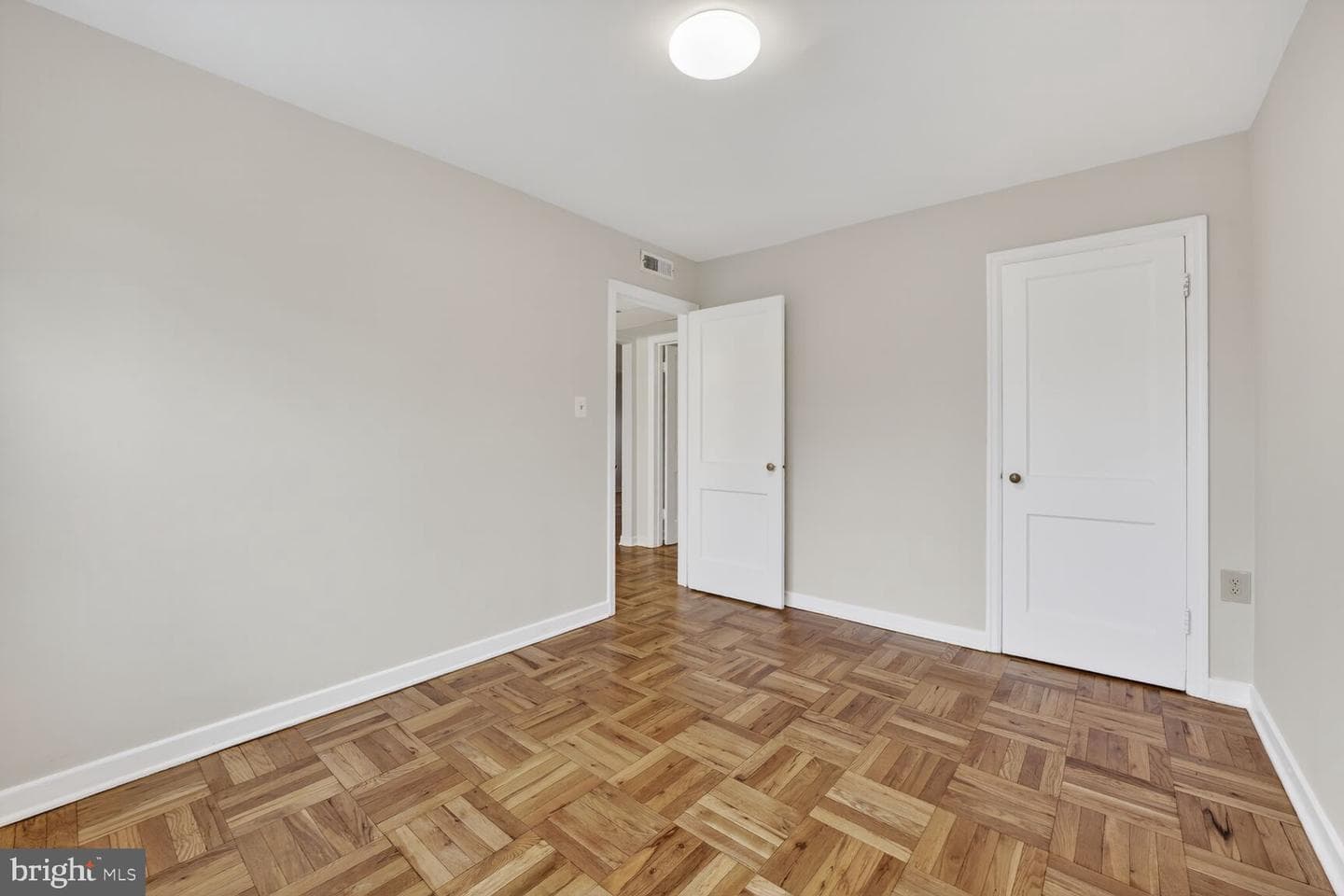 6609 Potomac Avenue #b1 photo 11