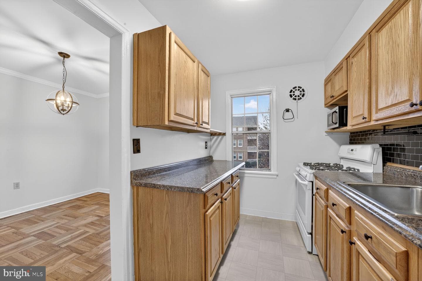 6609 Potomac Avenue #b1 photo 8