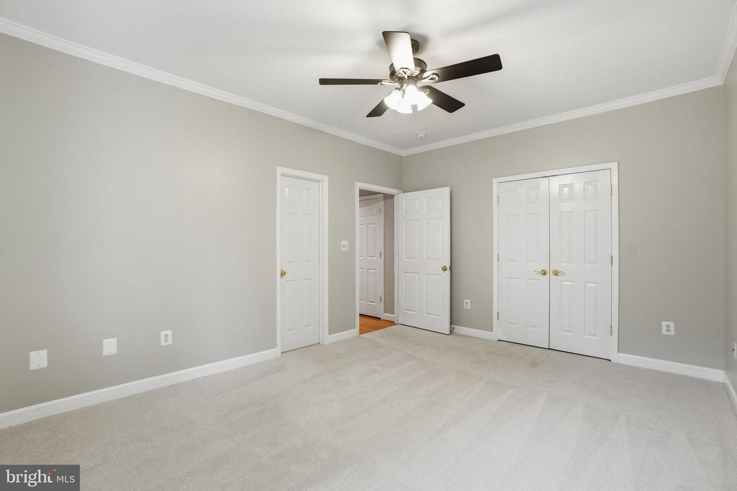8613 Vernon Avenue photo 25