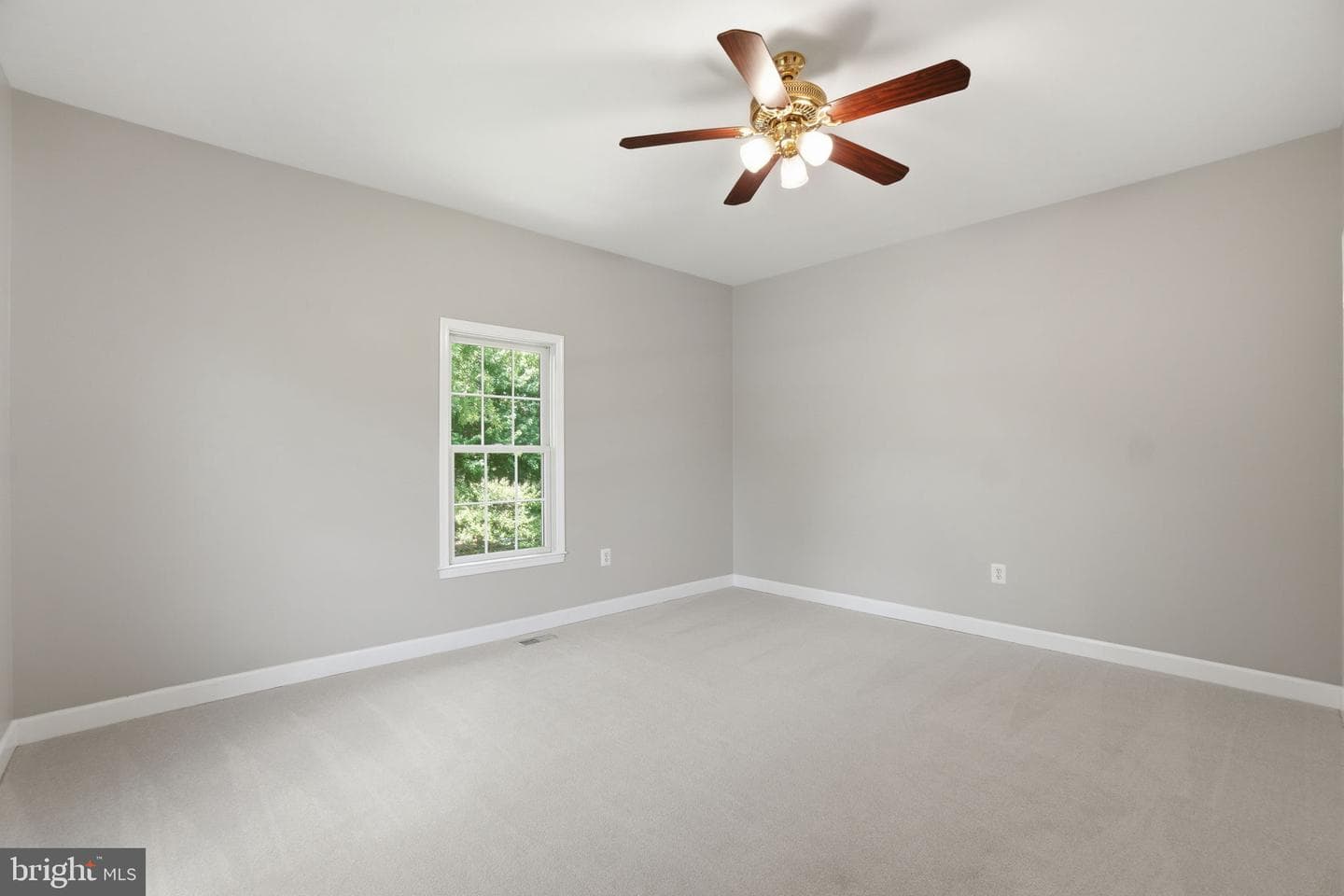 8613 Vernon Avenue photo 43
