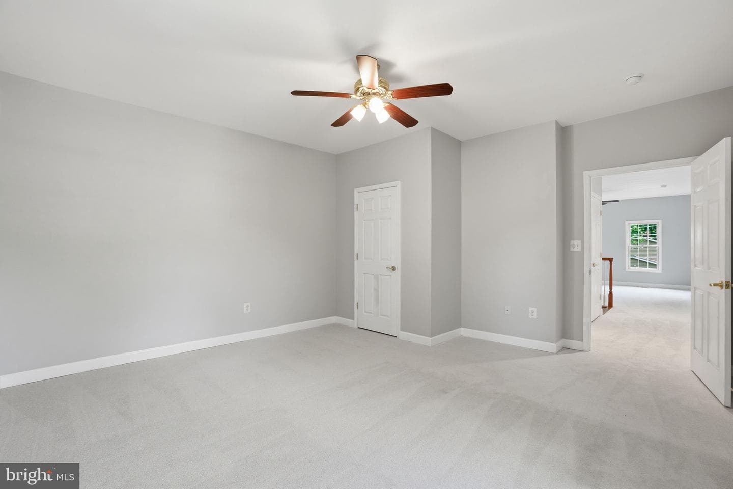 8613 Vernon Avenue photo 44