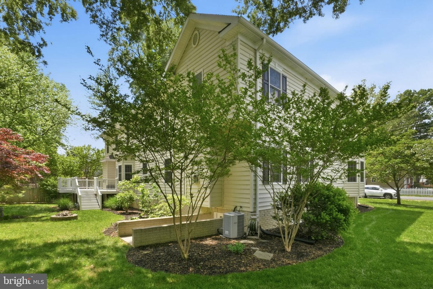 8613 Vernon Avenue photo 45