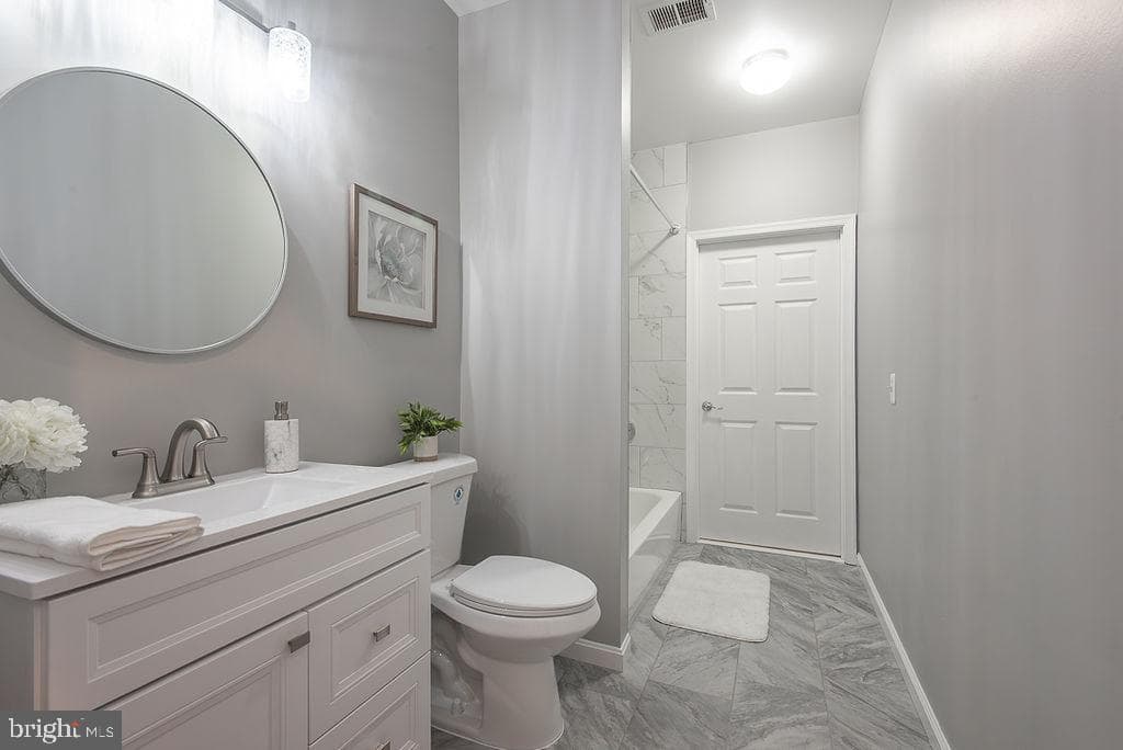 6480 Cheyenne Drive #203 photo 9