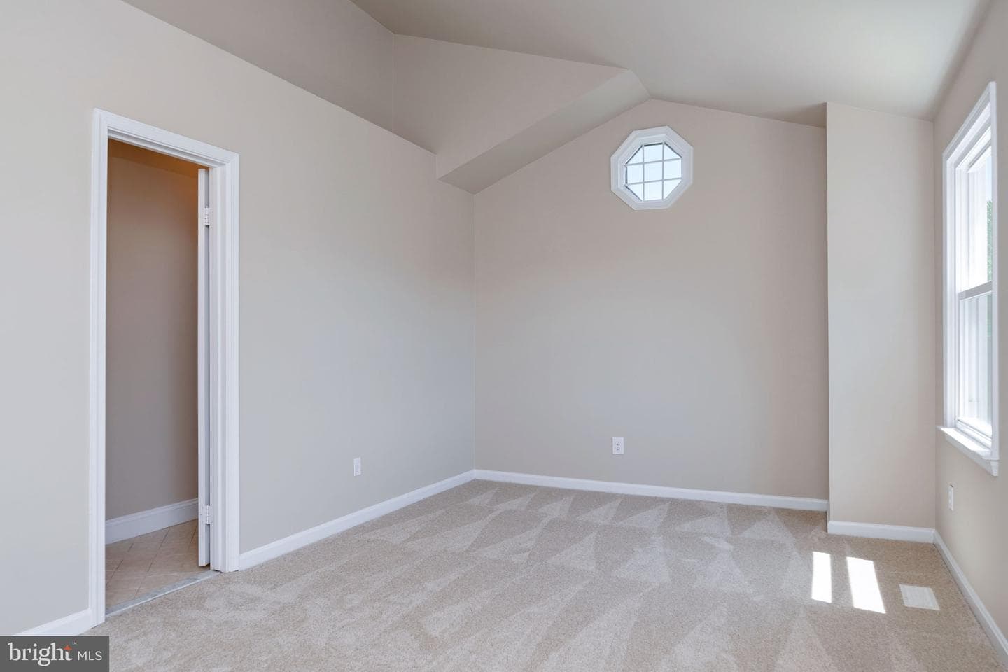 3731 Roxbury Lane photo 24