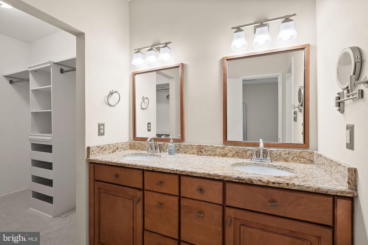 2431 Glade Bank Way photo 38