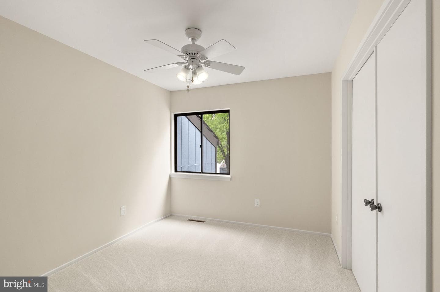 2431 Glade Bank Way photo 53