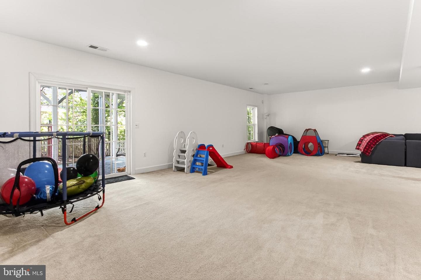 8901 Hargrove Court photo 41