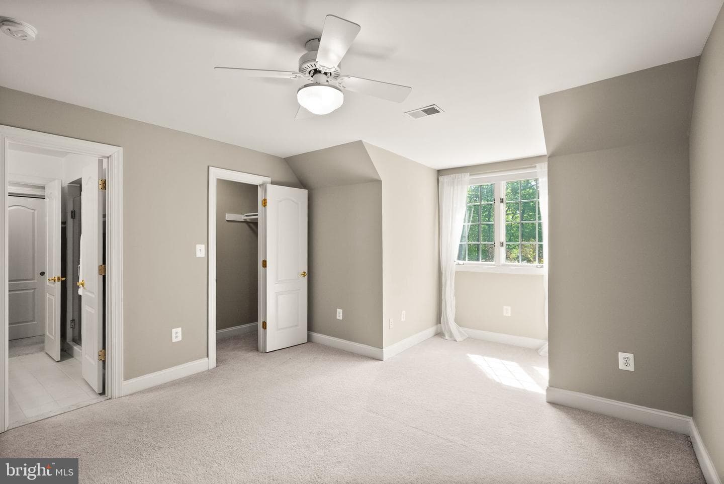 5033 Huntwood Manor Drive photo 54
