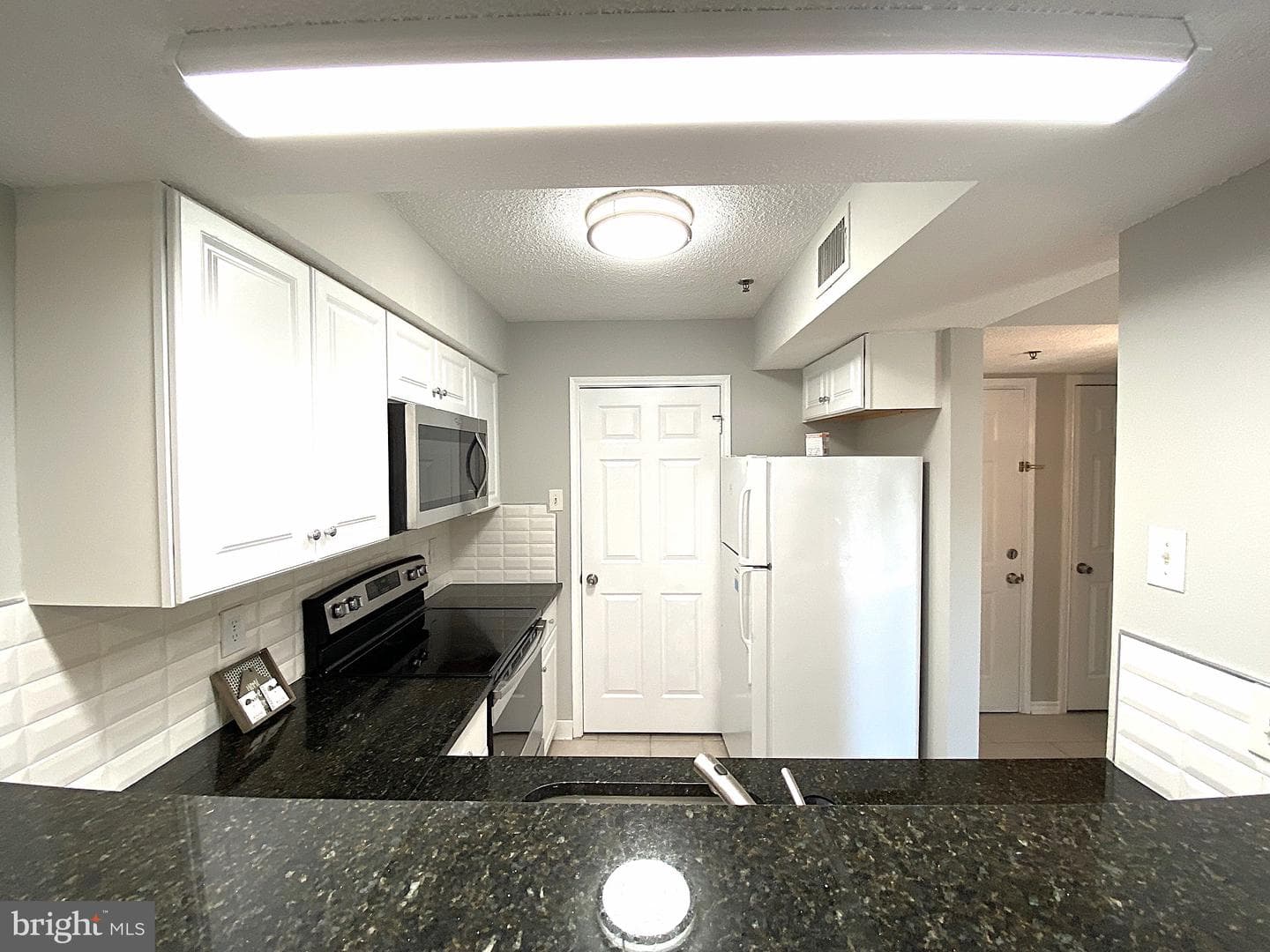 1524 Lincoln Way #209 photo 16