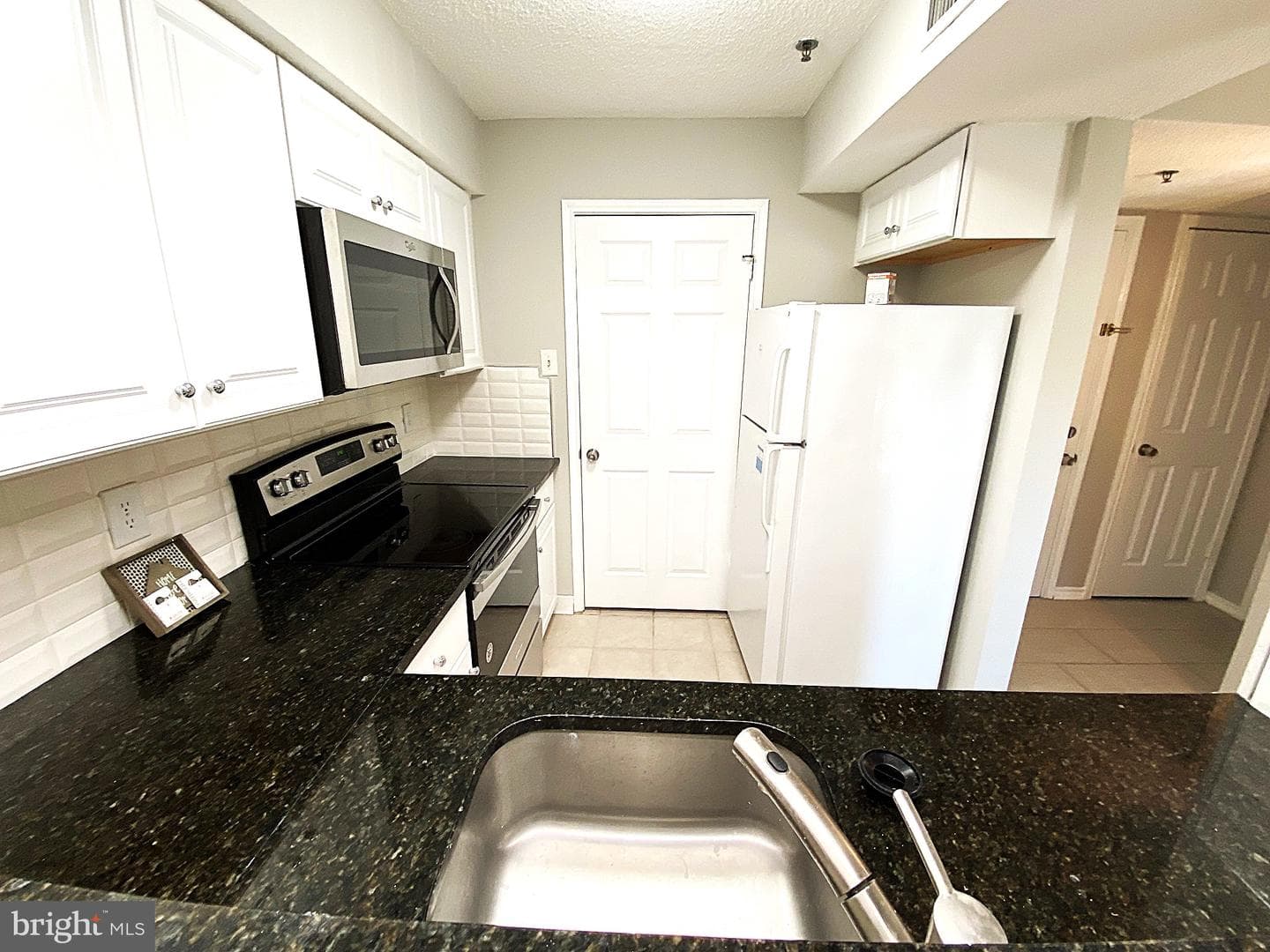 1524 Lincoln Way #209 photo 17