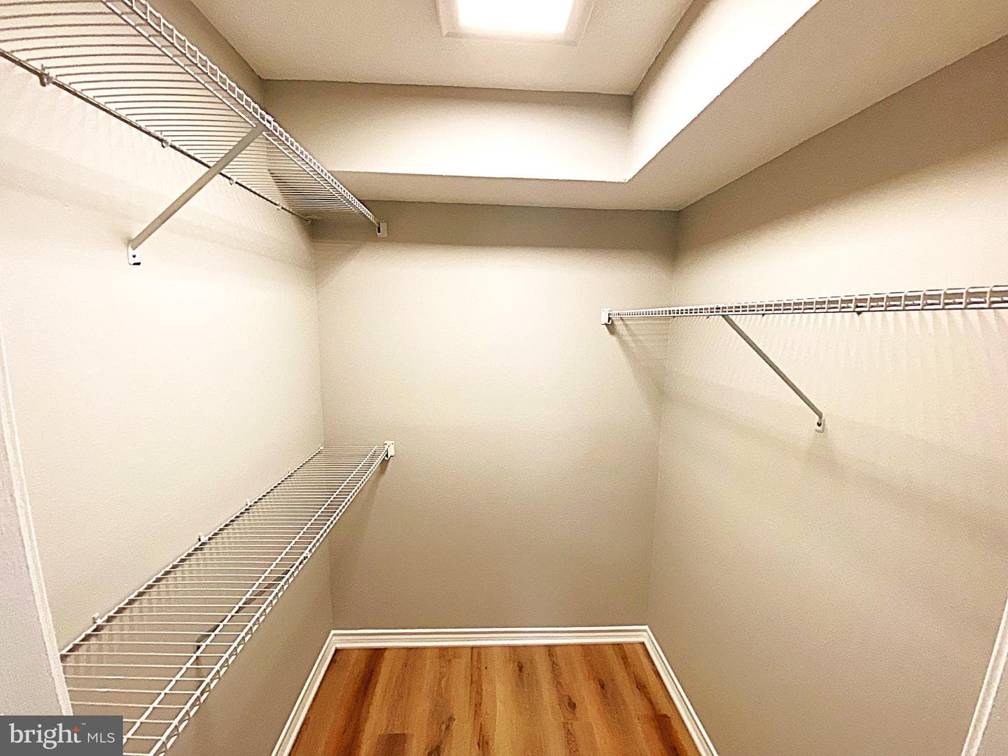 1524 Lincoln Way #209 photo 23
