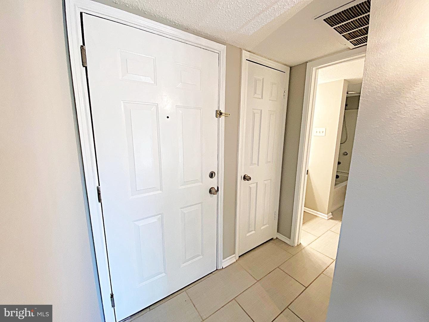 1524 Lincoln Way #209 photo 37
