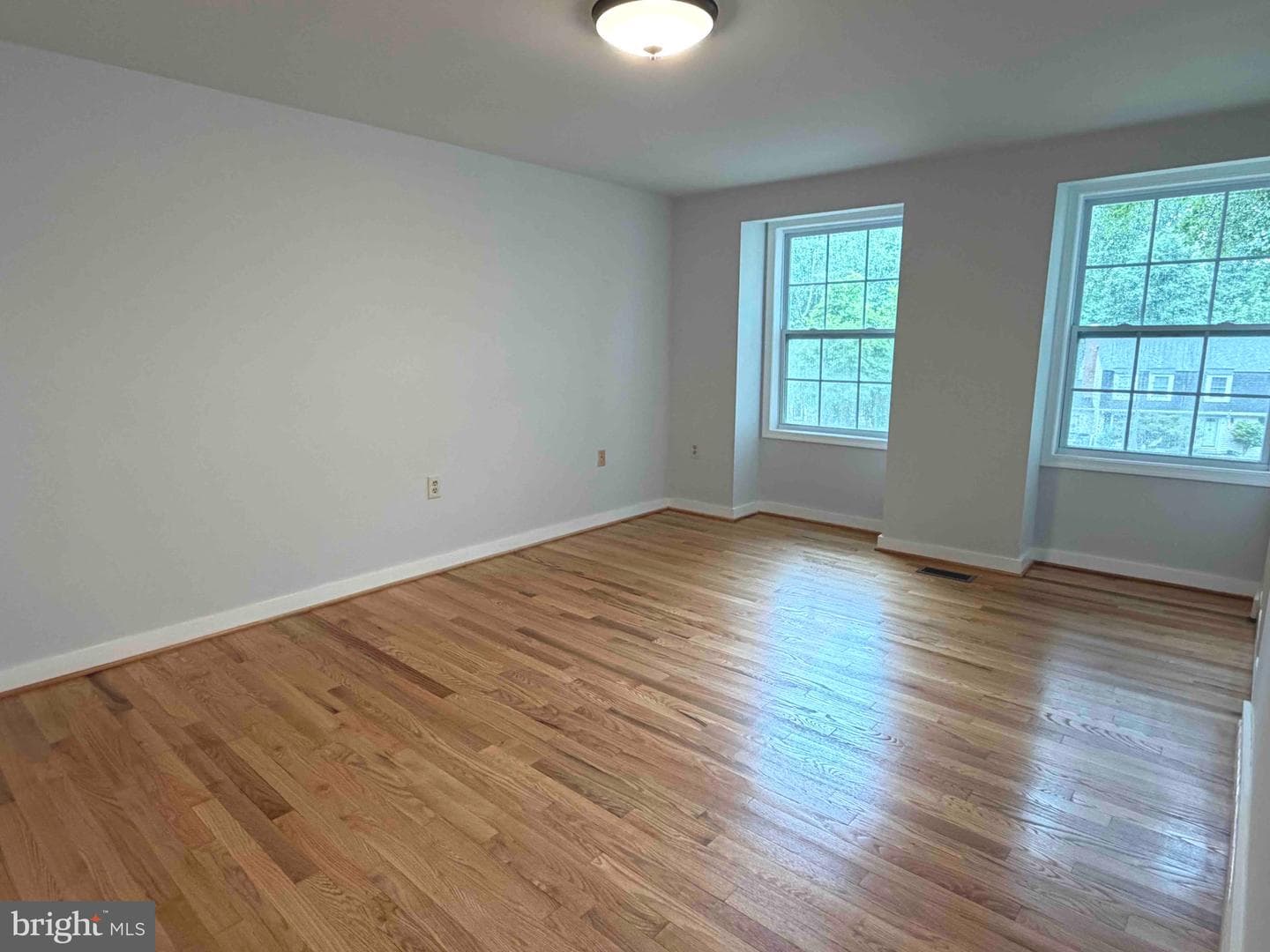 2283 Dosinia Court photo 20