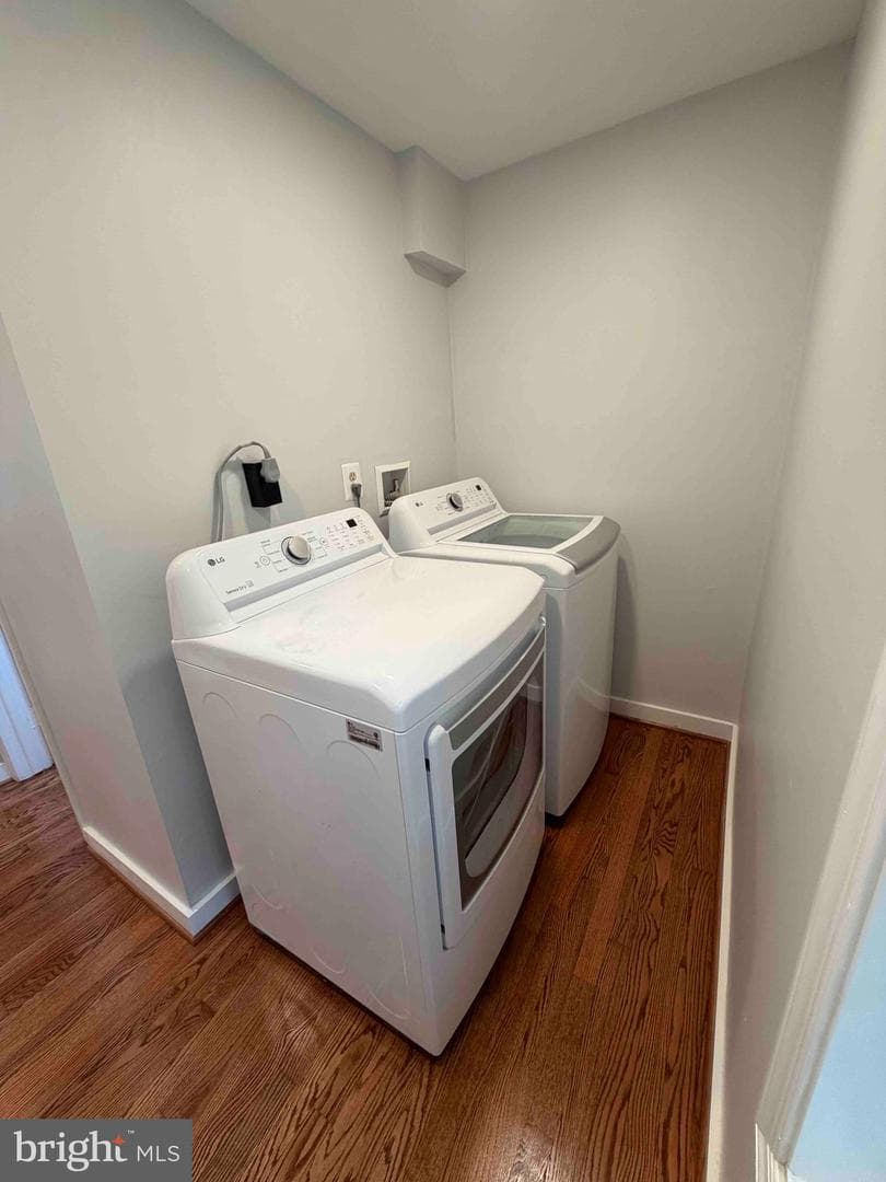 2283 Dosinia Court photo 24