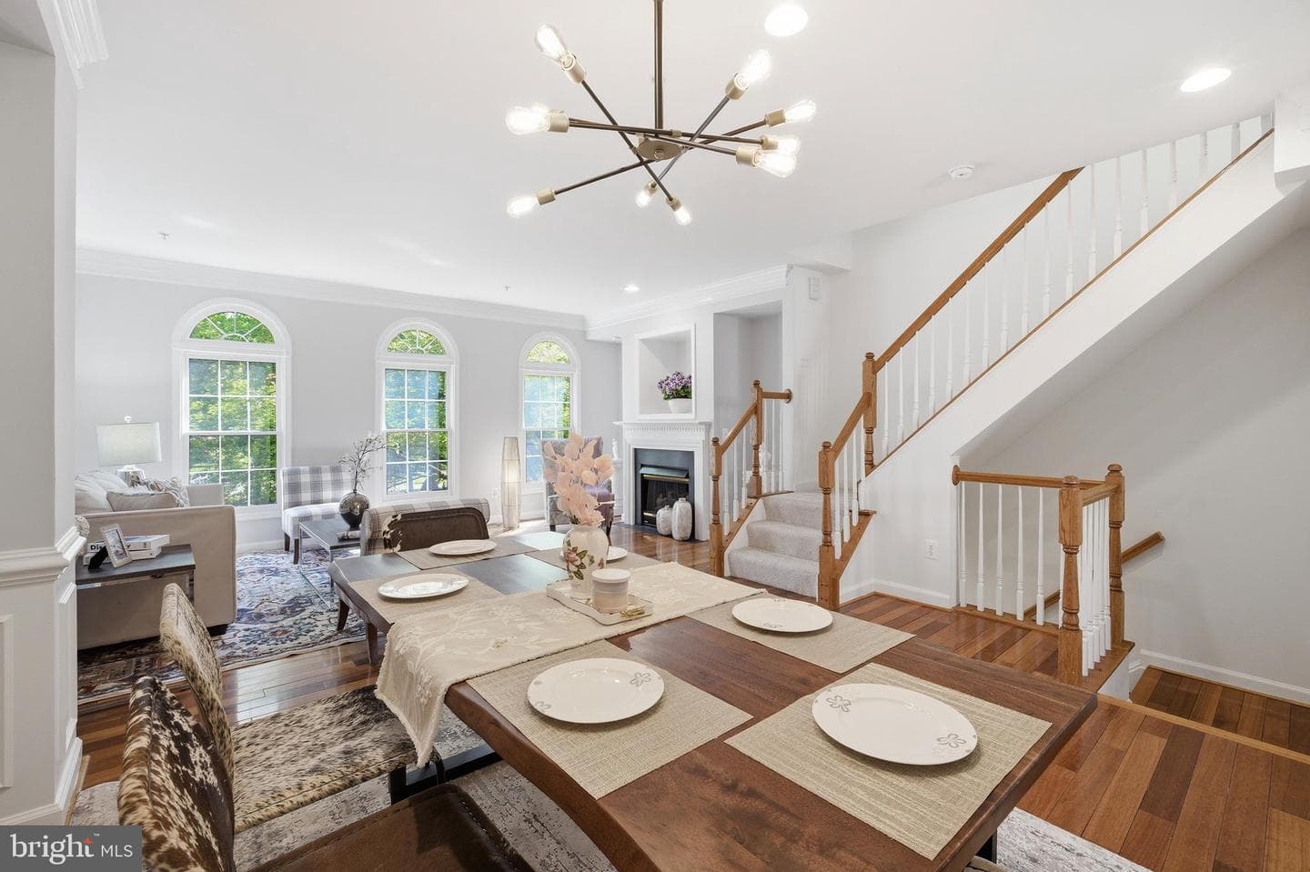 8894 Ashgrove House Lane photo 14