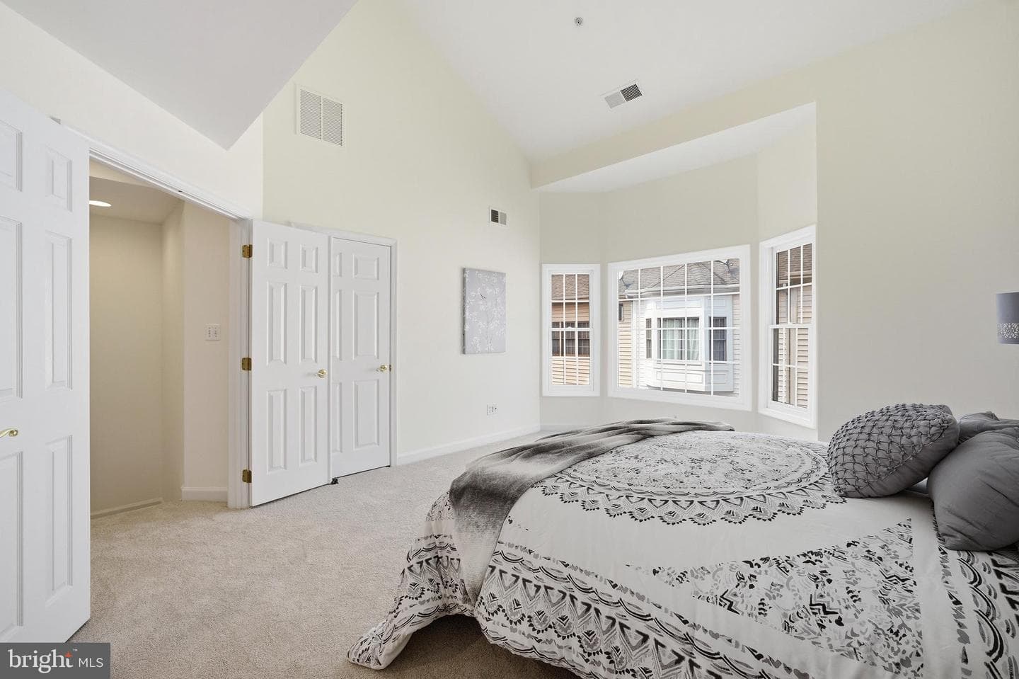8894 Ashgrove House Lane photo 23