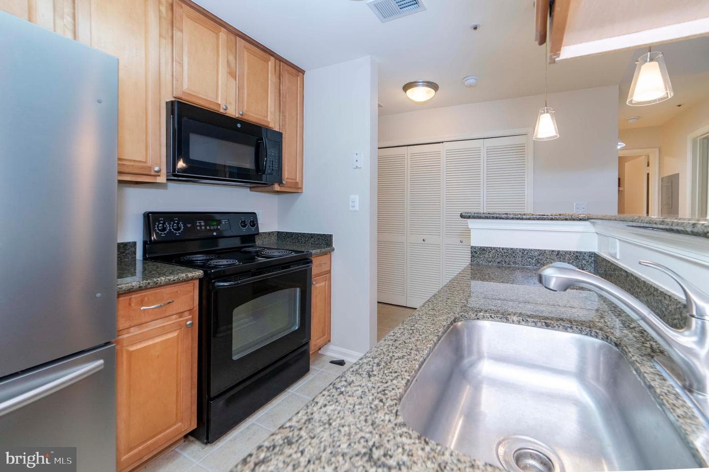 3176 Summit Square Drive #4-D3 photo 18