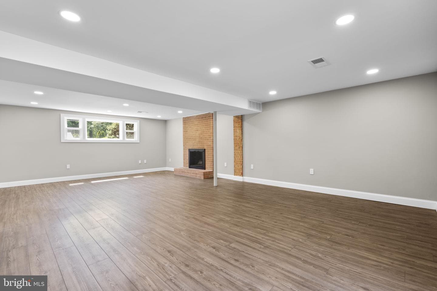 7530 Fairwood Lane photo 26