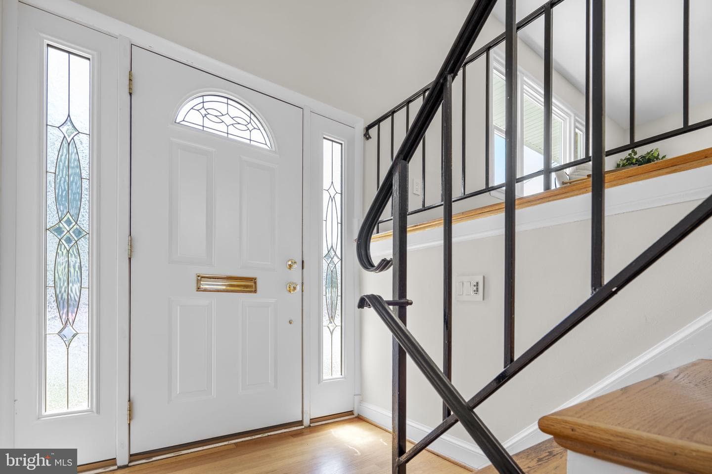 7530 Fairwood Lane photo 3