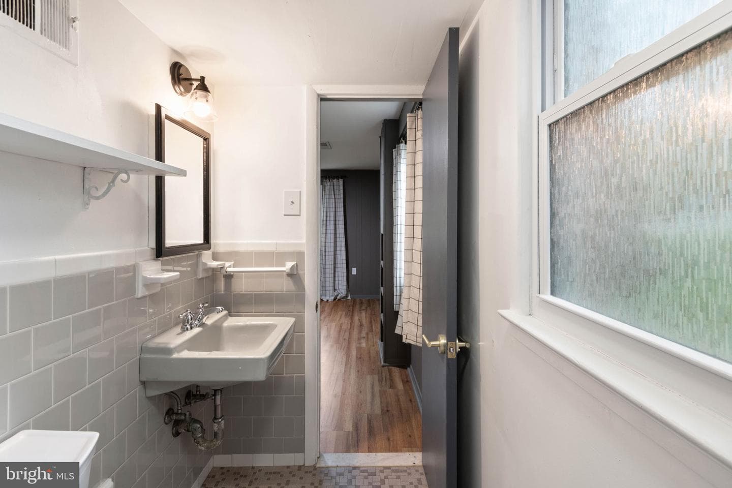 6451 Fairland Street photo 34