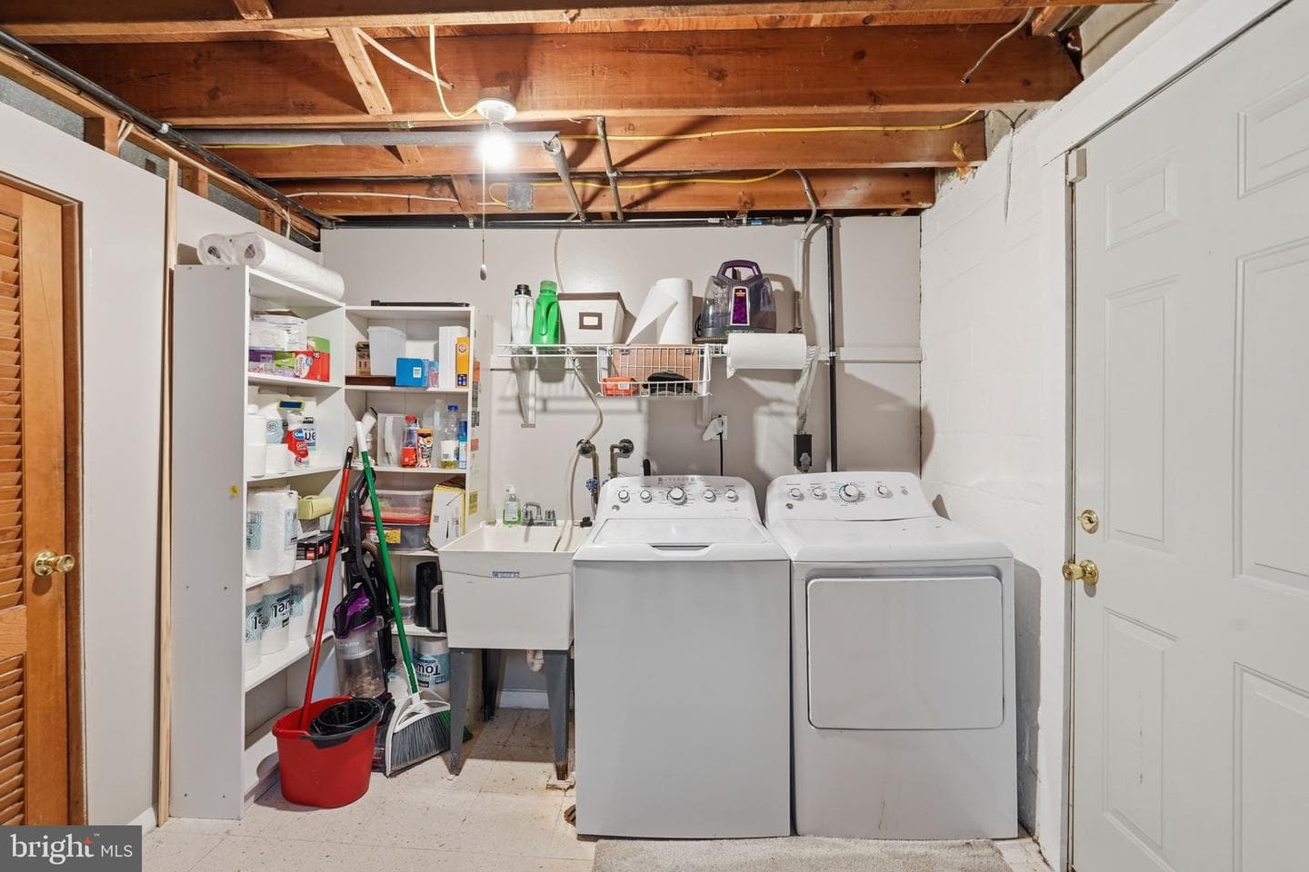 5414 Queensberry Avenue photo 36