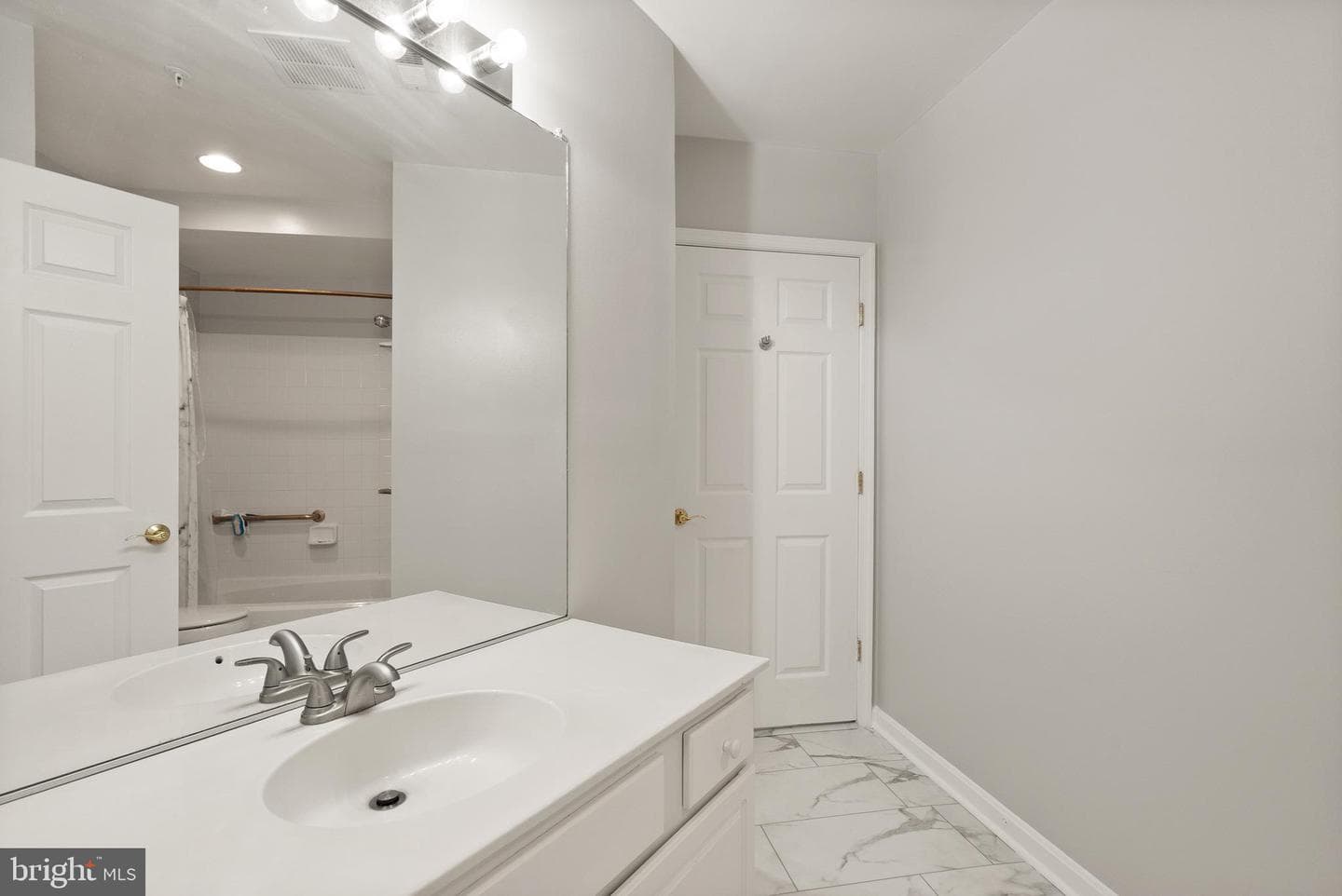 12501 Hayes Court #202 photo 24