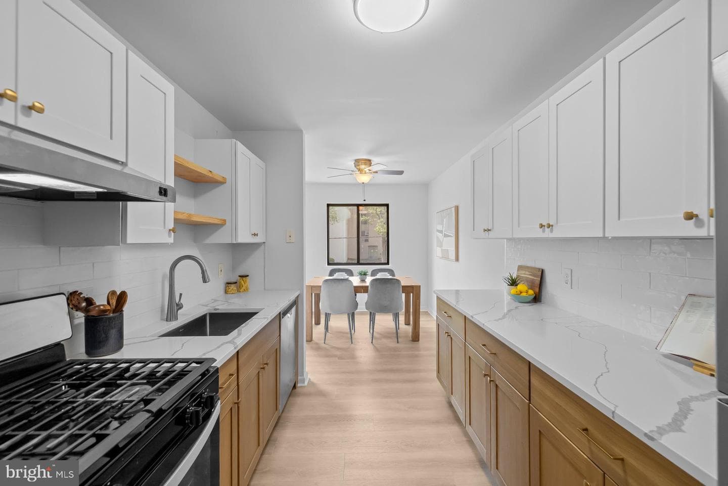 7615 Lee Highway #202 photo 10