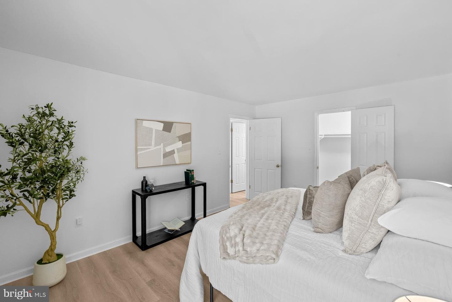 7615 Lee Highway #202 photo 23
