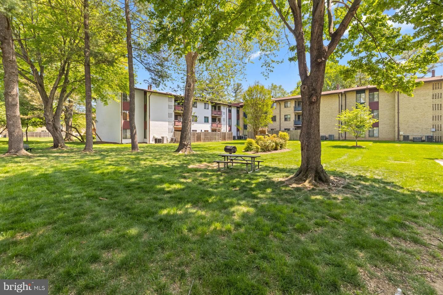 7615 Lee Highway #202 photo 34