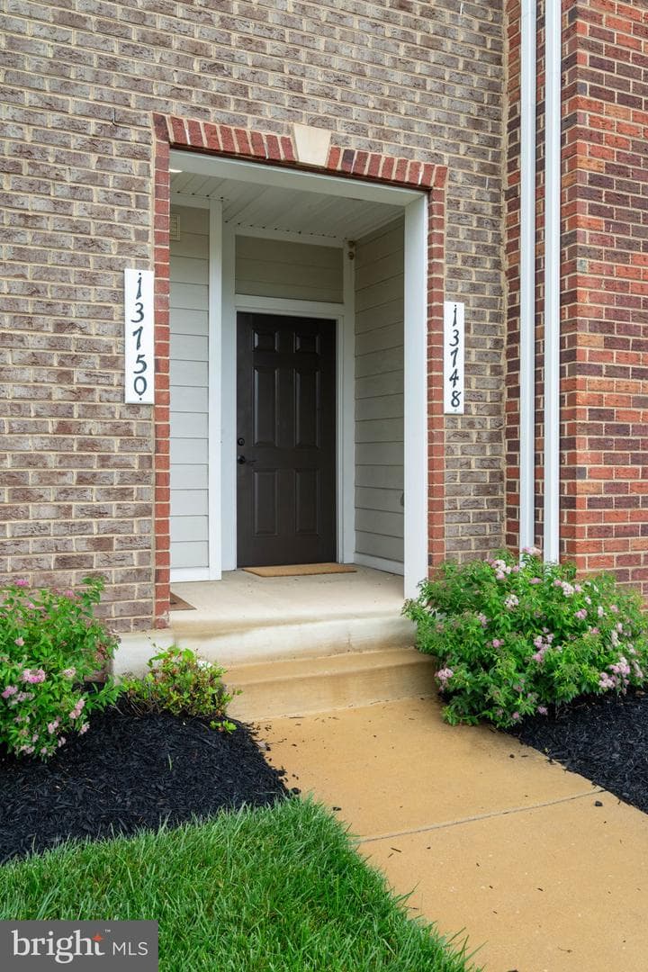 13748 Atlantis Street photo 4