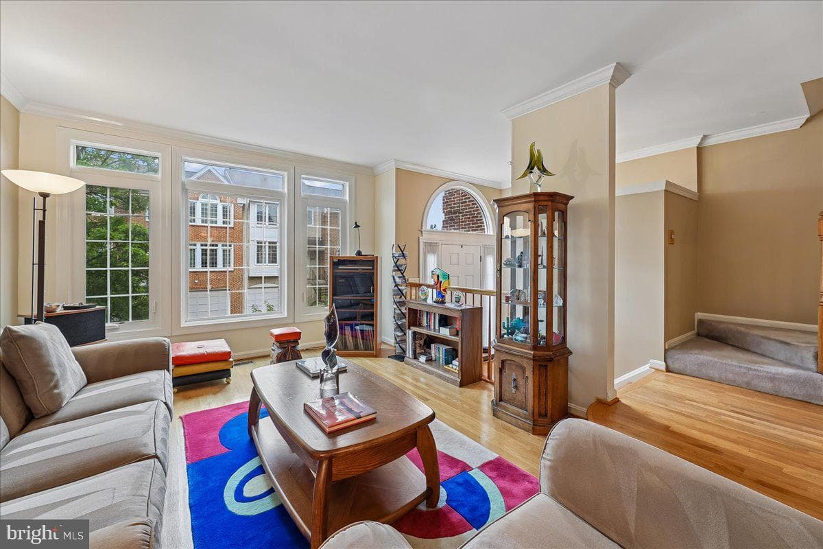 6488 Sharon Kay Court photo 3