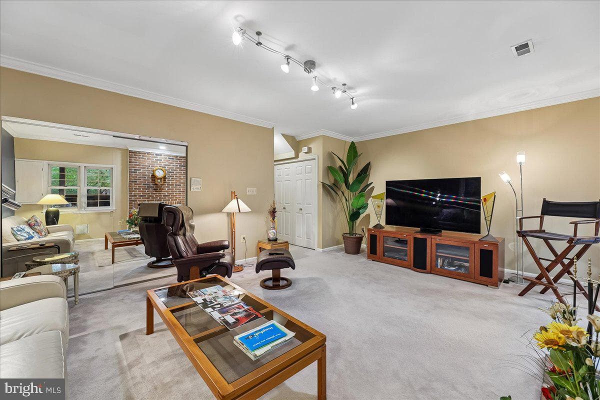 6488 Sharon Kay Court photo 30