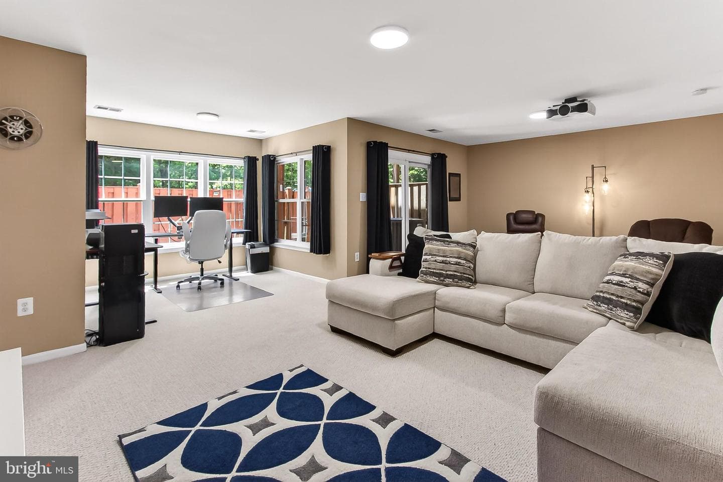 7304 Hampton Manor Place photo 17