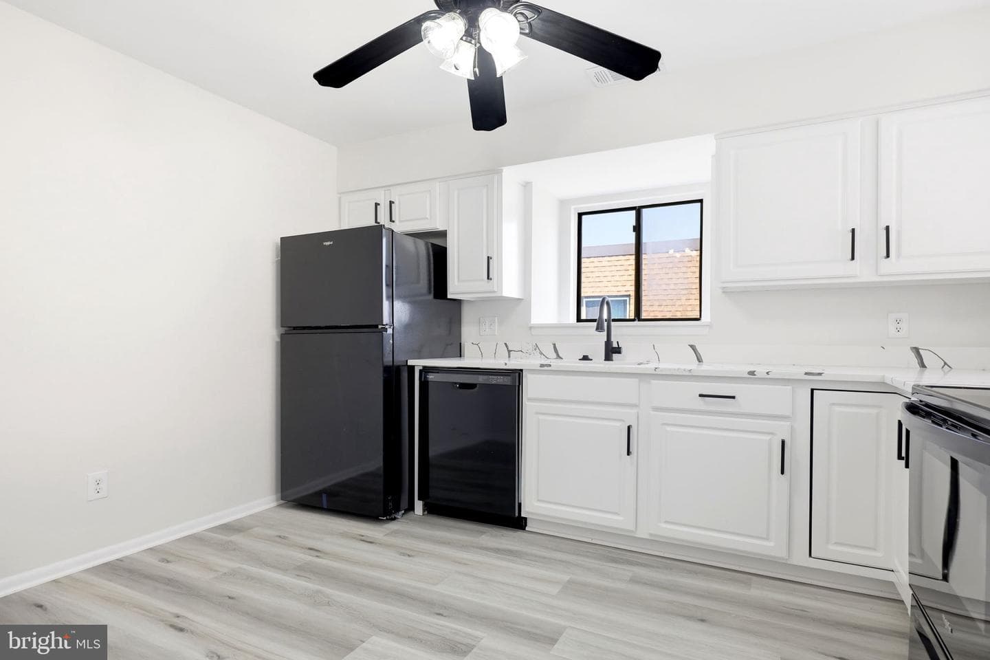 3831 Miramonte Place #107e photo 16