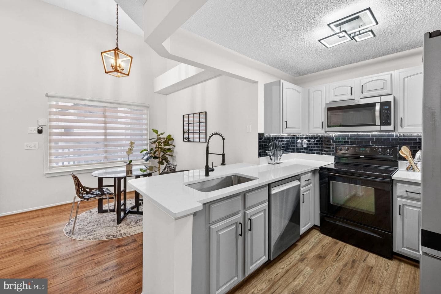11711 Summerchase Circle photo 18