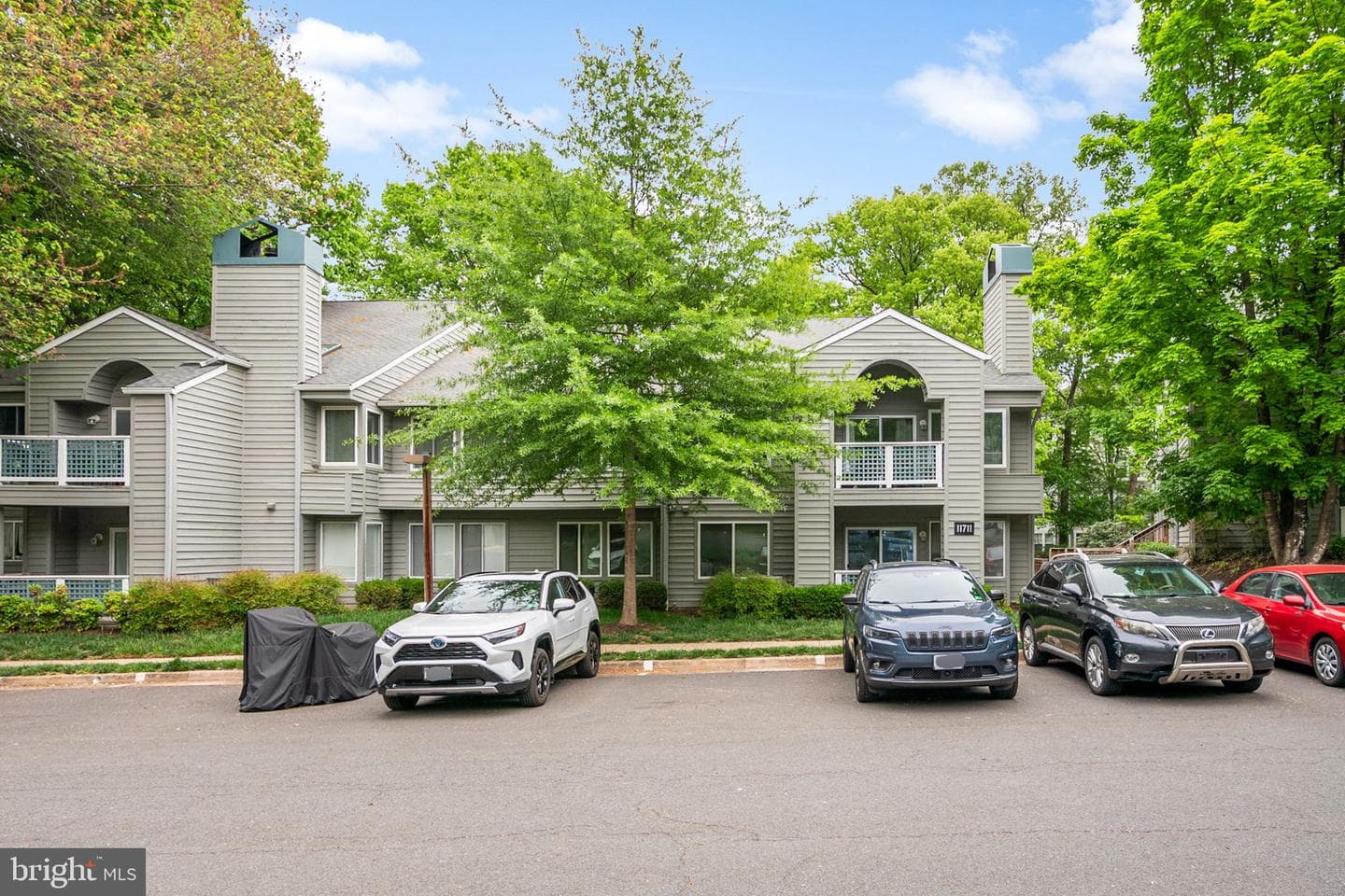 11711 Summerchase Circle photo 2