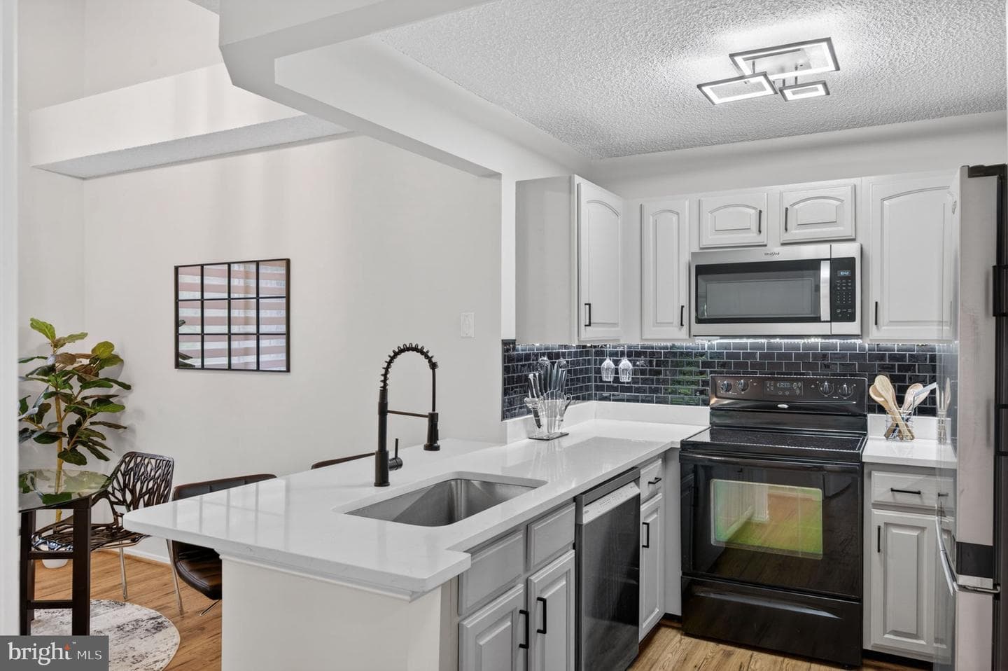 11711 Summerchase Circle photo 24