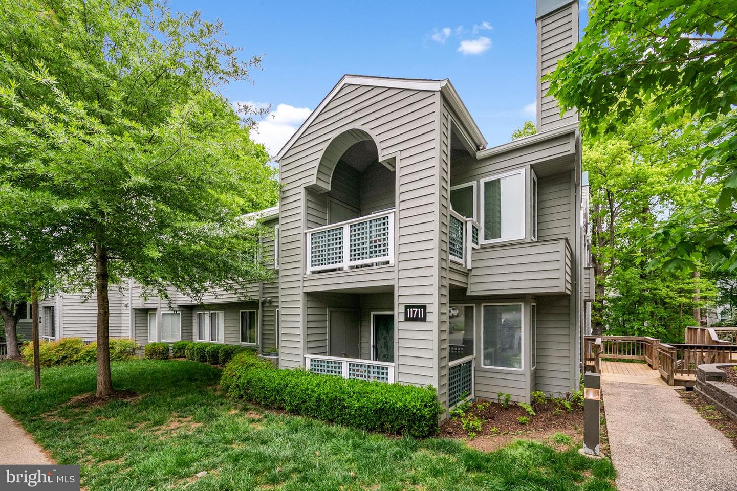 11711 Summerchase Circle photo 4