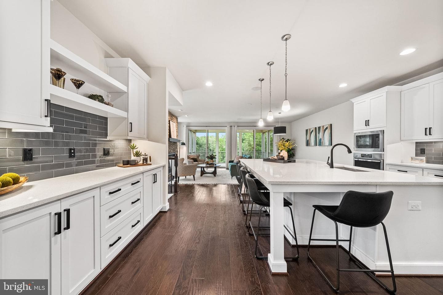 6409 Beatles Lane #8 photo 3