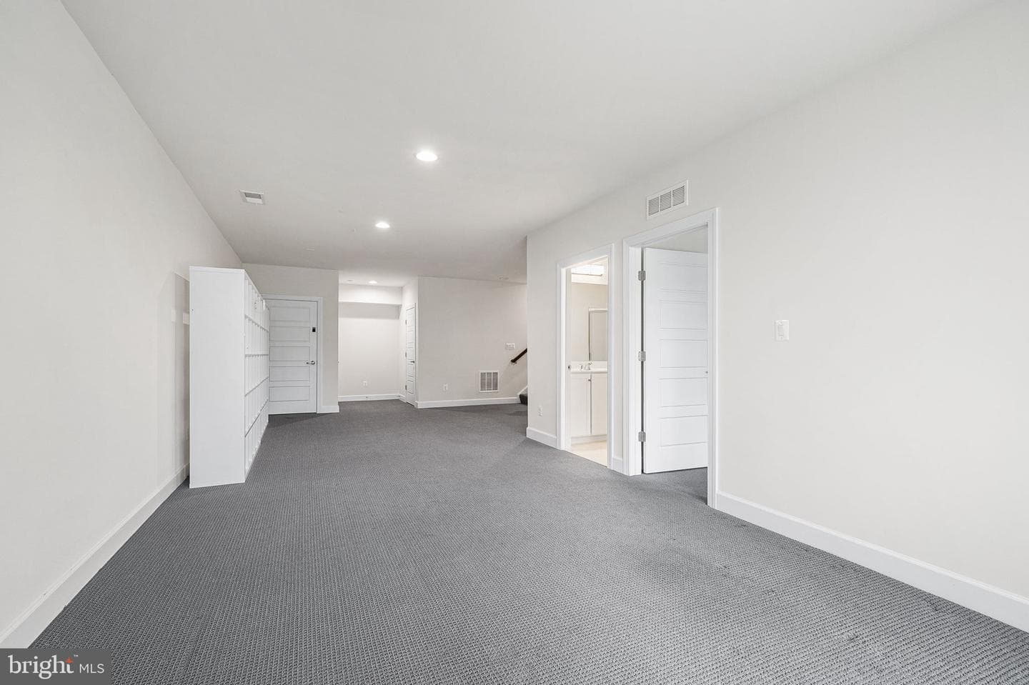 6409 Beatles Lane #8 photo 32