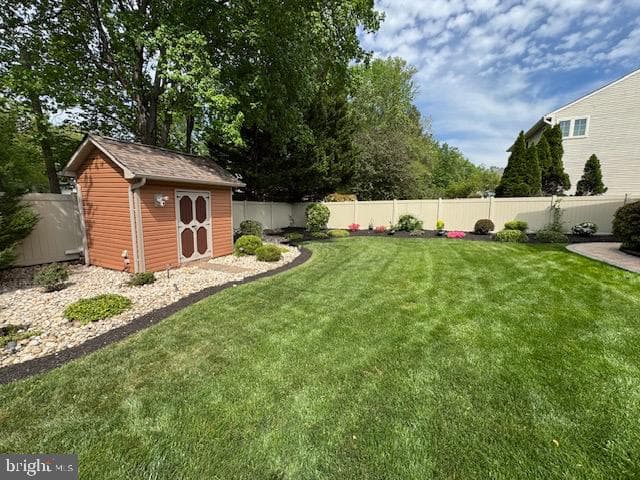 2304 Lakeshire Drive photo 5