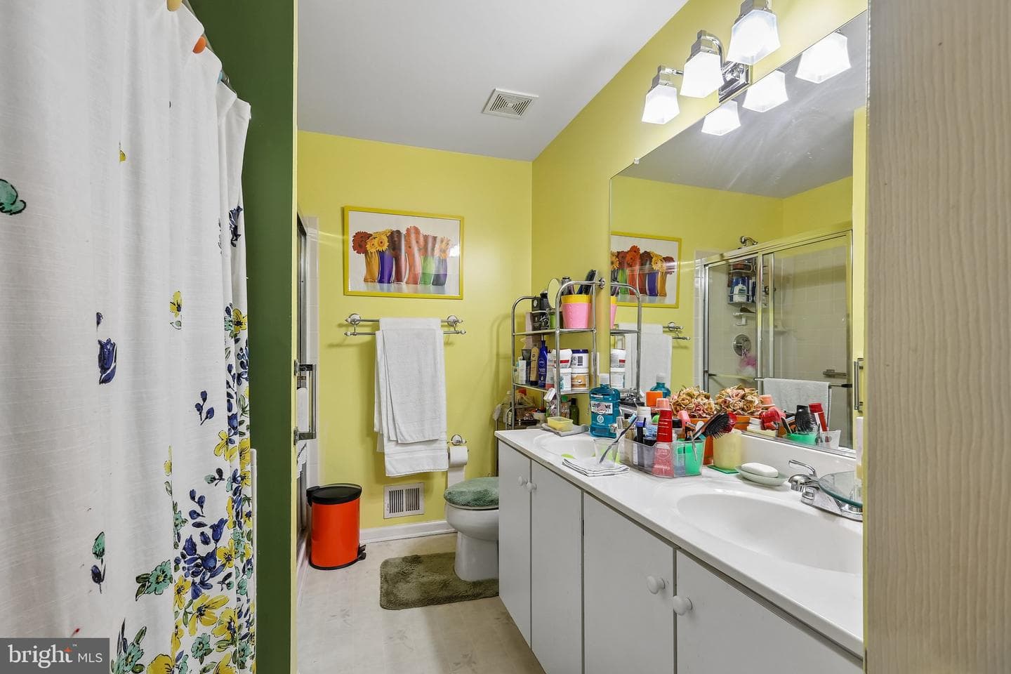 2525 James Madison Circle photo 15