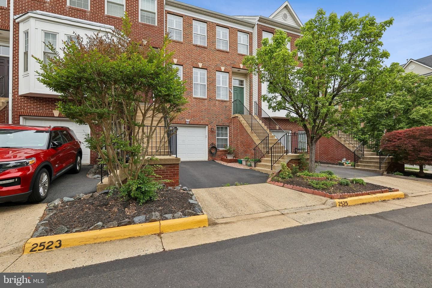 2525 James Madison Circle, Herndon
