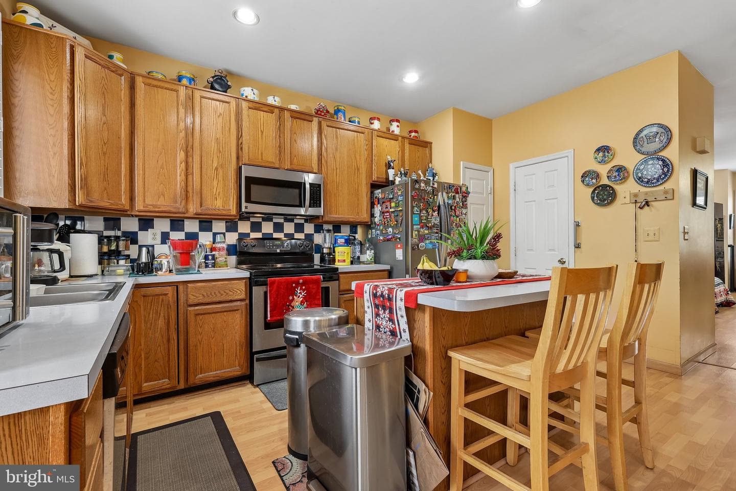 2525 James Madison Circle photo 9