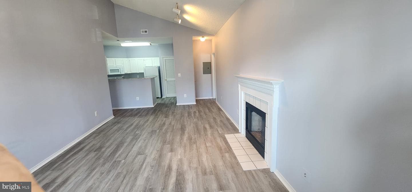 4417 Fair Stone Drive #303 photo 5