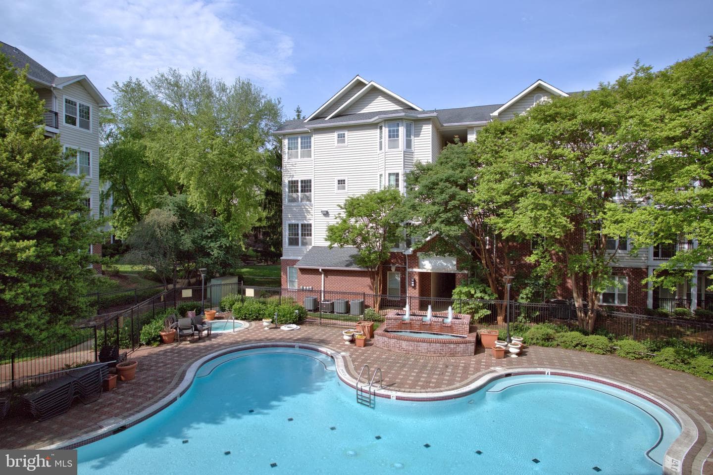 1570 Spring Gate Drive #7215 photo 18