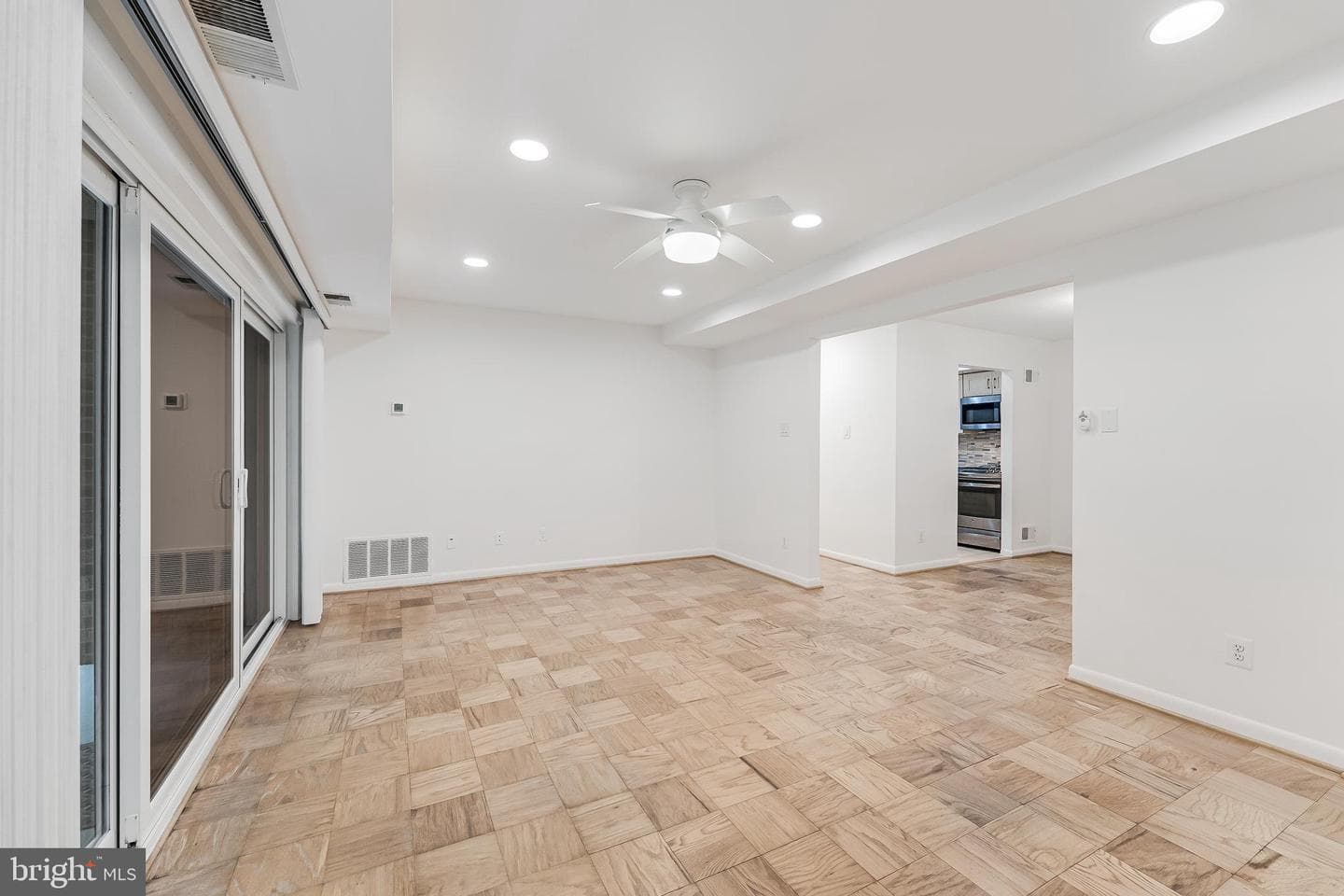 11619 Vantage Hill Road #2a photo 12