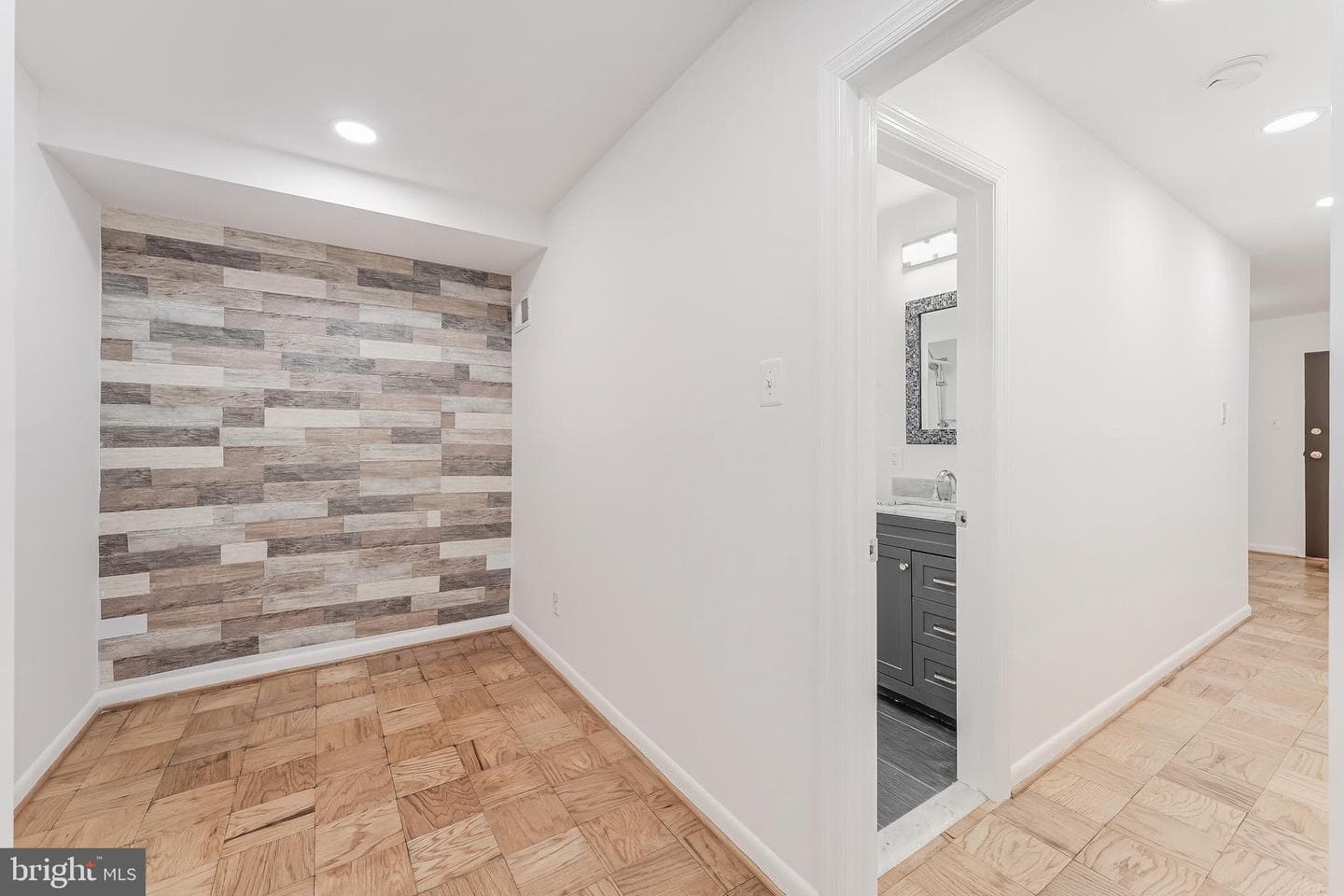 11619 Vantage Hill Road #2a photo 21
