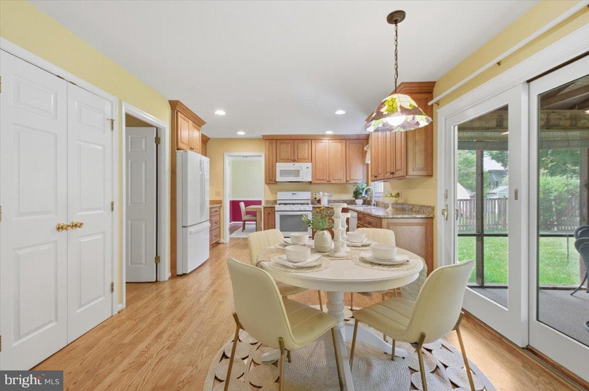 7824 Water Valley Court photo 14