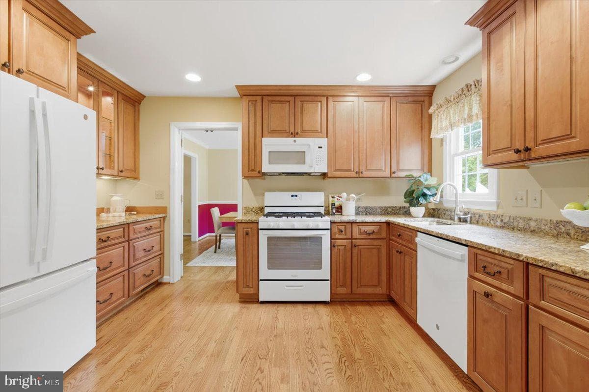 7824 Water Valley Court photo 16